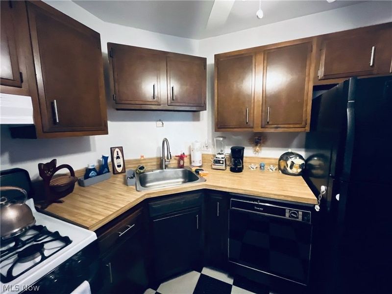 3675 Clague Road, Unit 306, North Olmsted, OH 44070 Photo 7