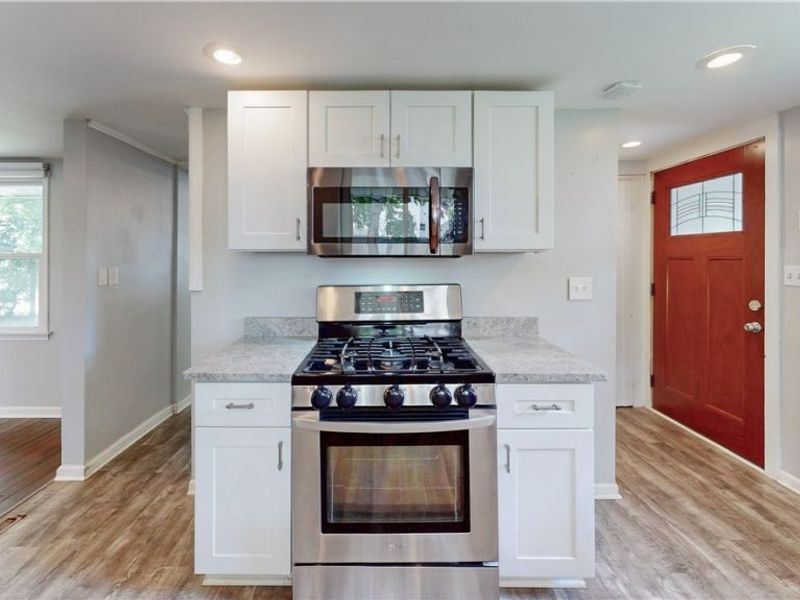 151 Shiawassee Avenue , Fairlawn, OH 44333 Photo 8