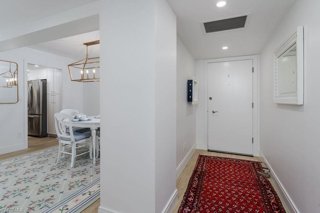 3420 Gulf Shore Blvd N, Unit 14, Naples, FL 34103 Photo
