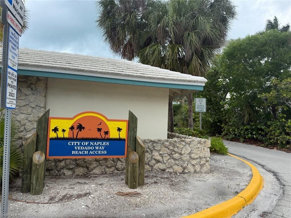3420 Gulf Shore Blvd N, Unit 14, Naples, FL 34103 Photo