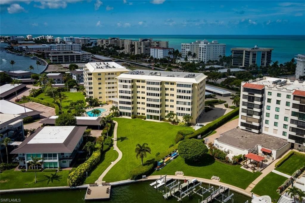3420 Gulf Shore Blvd N, Unit 14, Naples, FL 34103 Photo