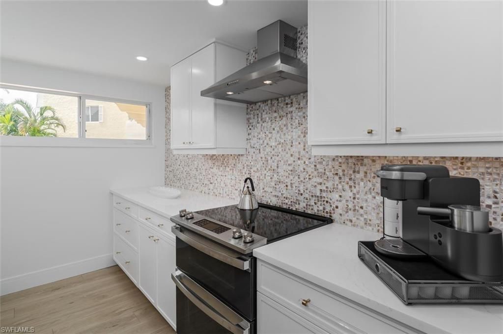 3420 Gulf Shore Blvd N, Unit 14, Naples, FL 34103 Photo