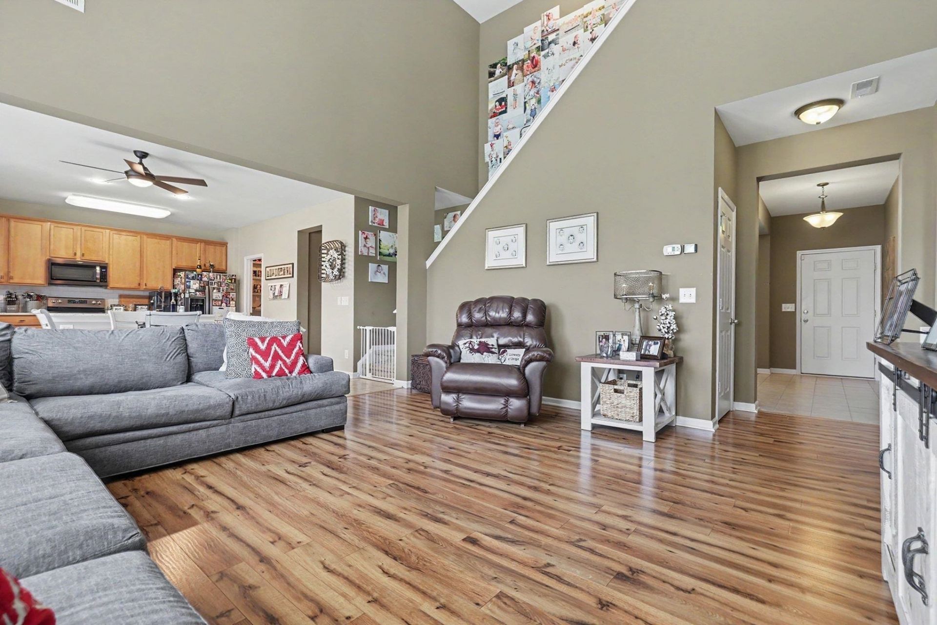 608 Sabel Springs Way  Photo 11