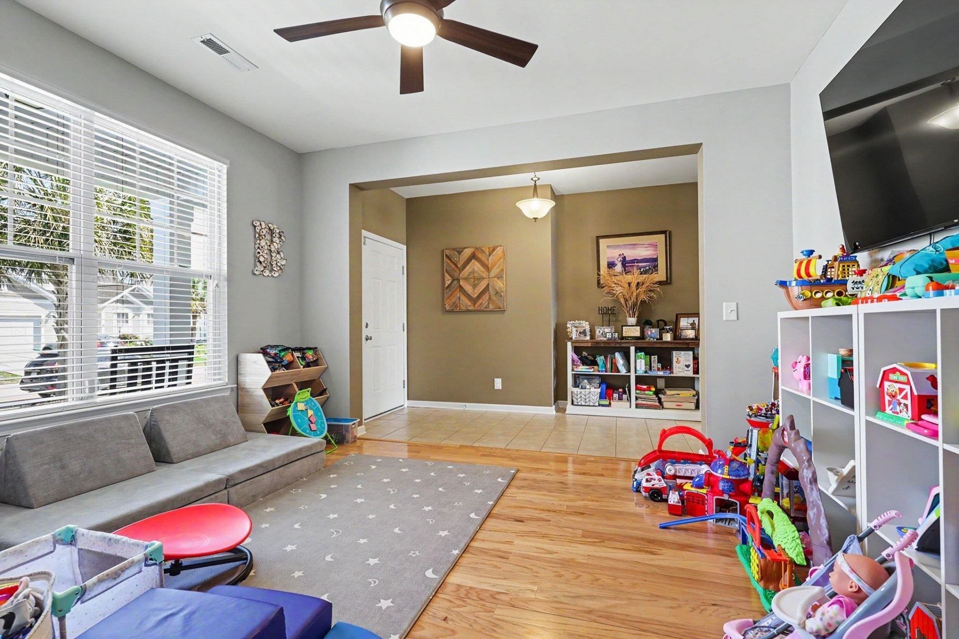 608 Sabel Springs Way  Photo 7