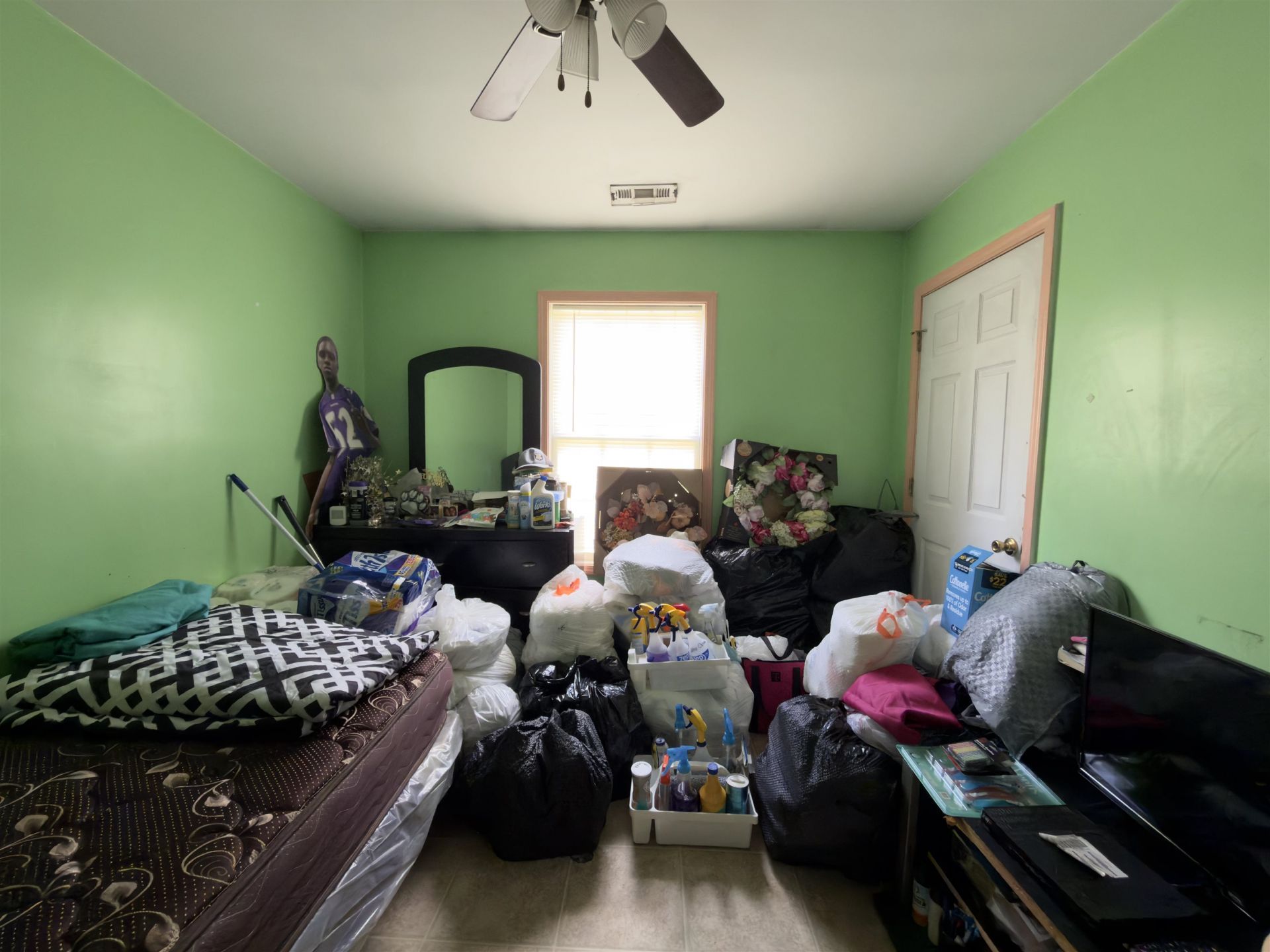 521 Bond St.  Photo 11