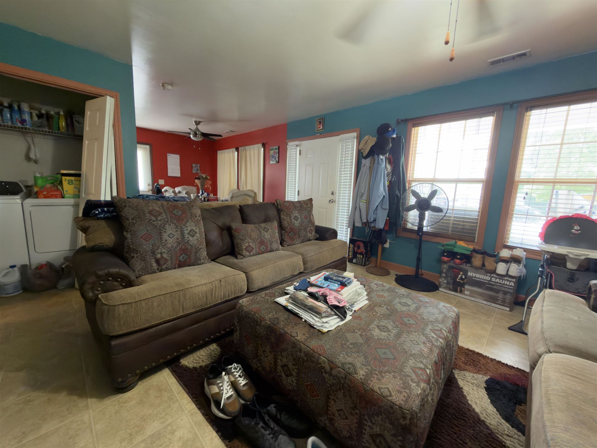 521 Bond St.  Photo 6