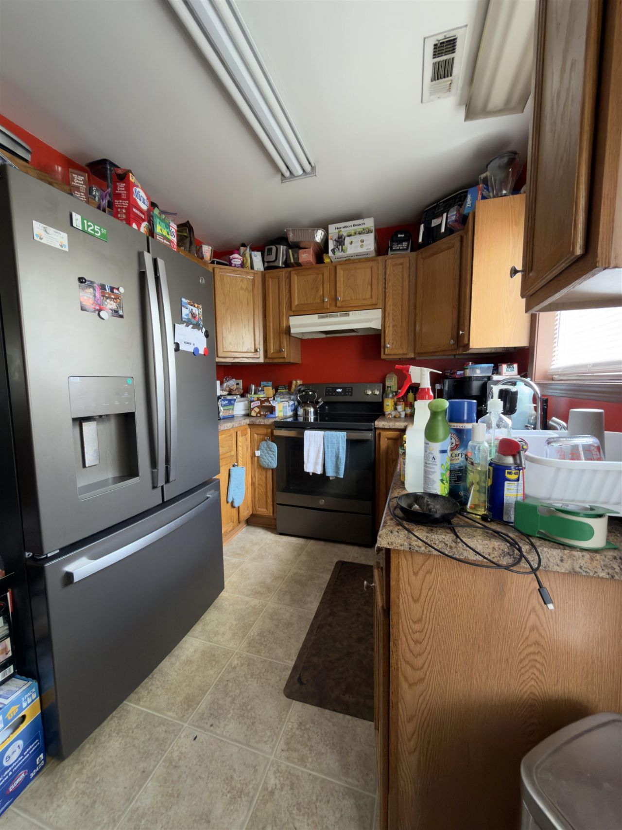 521 Bond St.  Photo 9