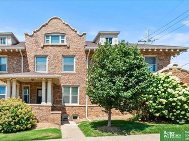 4004 Harney Street , Omaha, NE 68131