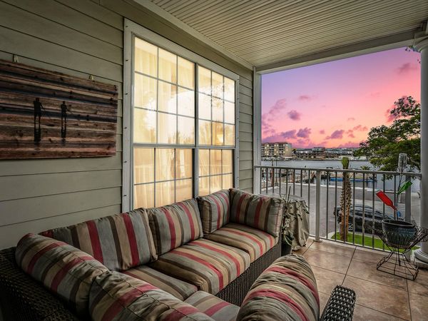 167 SE Brooks Street, Unit C201, Fort Walton Beach, FL 32548