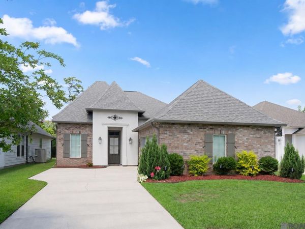 30189 Sanctuary Blvd, Denham Springs, LA 70726