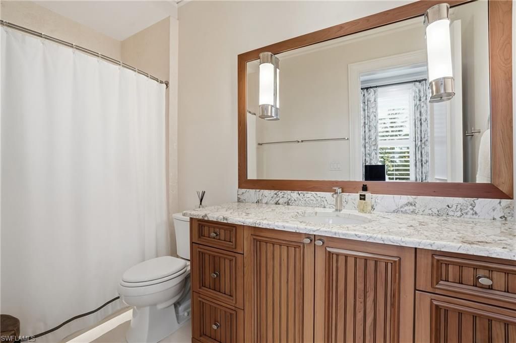 1870 4th St S, Naples, FL 34102 Photo