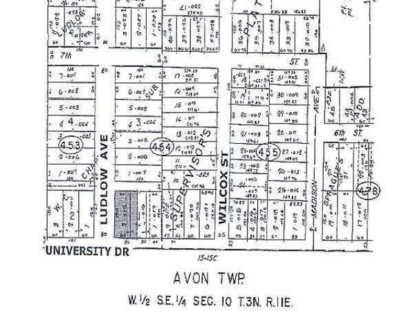 640 W University Drive , Rochester, MI 48307
