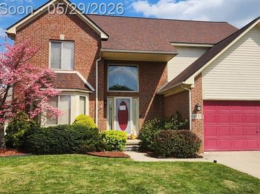 24227 Brentwood Drive, Brownstown Twp, MI 48183
