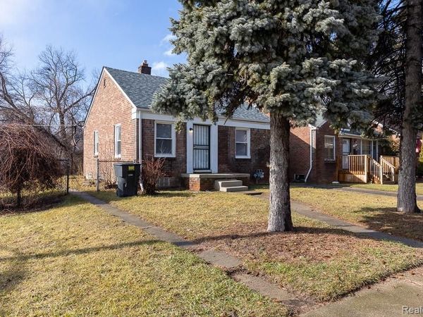 11635 Greenview Avenue, Detroit, MI 48228