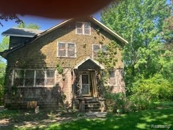 3811 Durham Road, Royal Oak, MI 48073