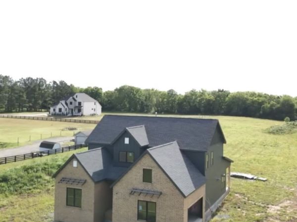2121 Kingwood Ln , Rockvale, TN 37153