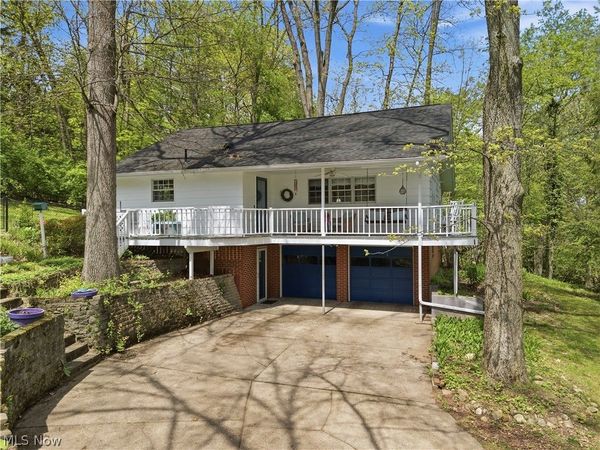 1699 Ambler Avenue SW, North Canton, OH 44709