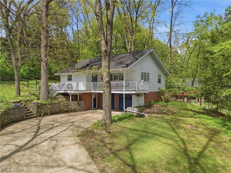 1699 Ambler Avenue SW, North Canton, OH 44709 Photo 3