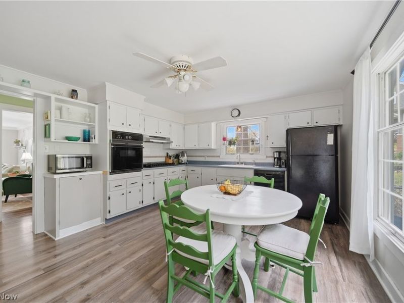 1699 Ambler Avenue SW, North Canton, OH 44709 Photo 6