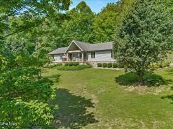 456 County Road 135, Riceville, TN 37370