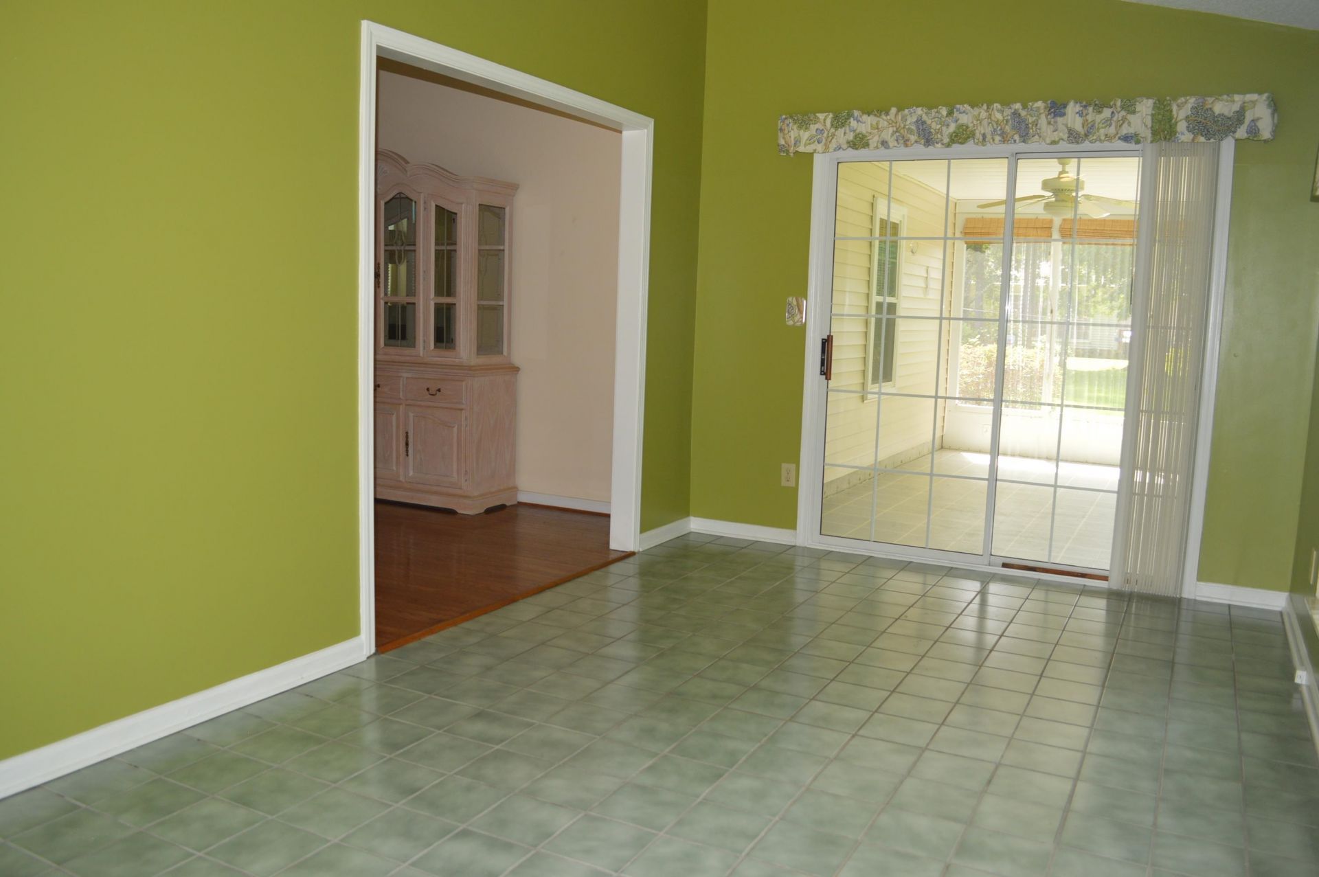 1905 Starling Ct. Photo 14