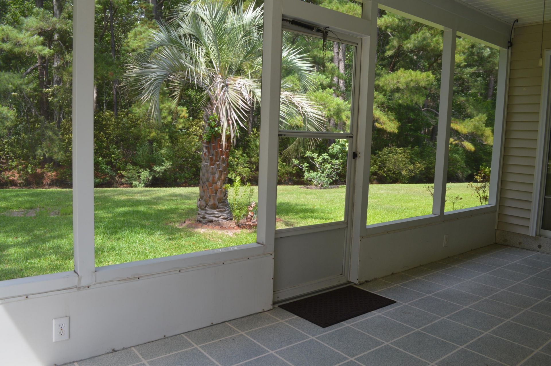 1905 Starling Ct. Photo 25