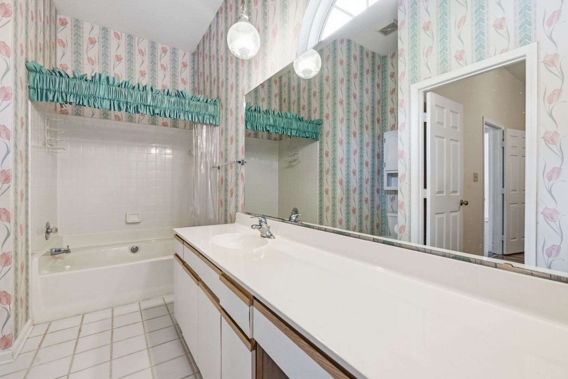 1905 Starling Ct. Photo 26