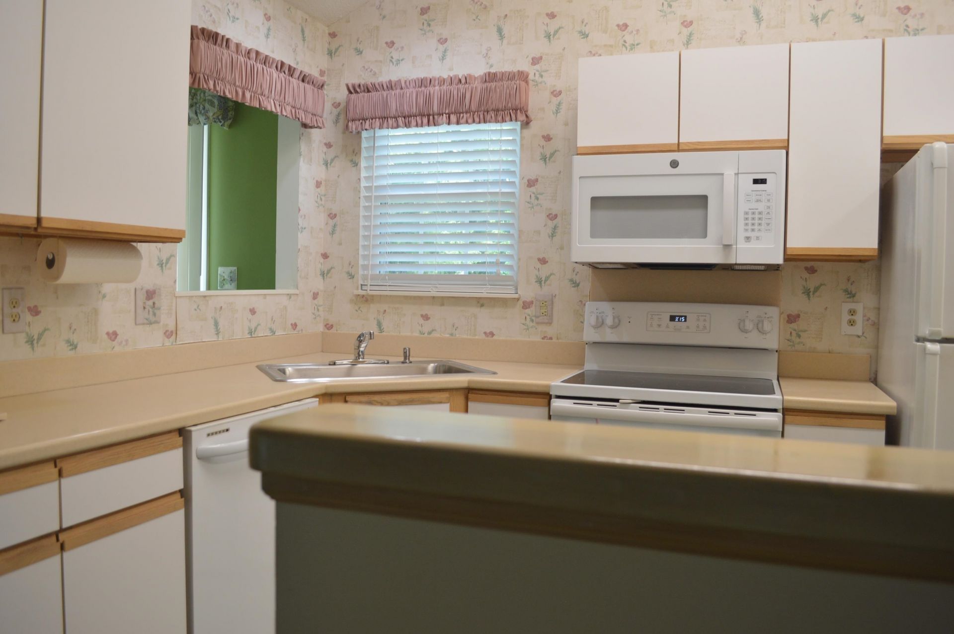 1905 Starling Ct. Photo 7