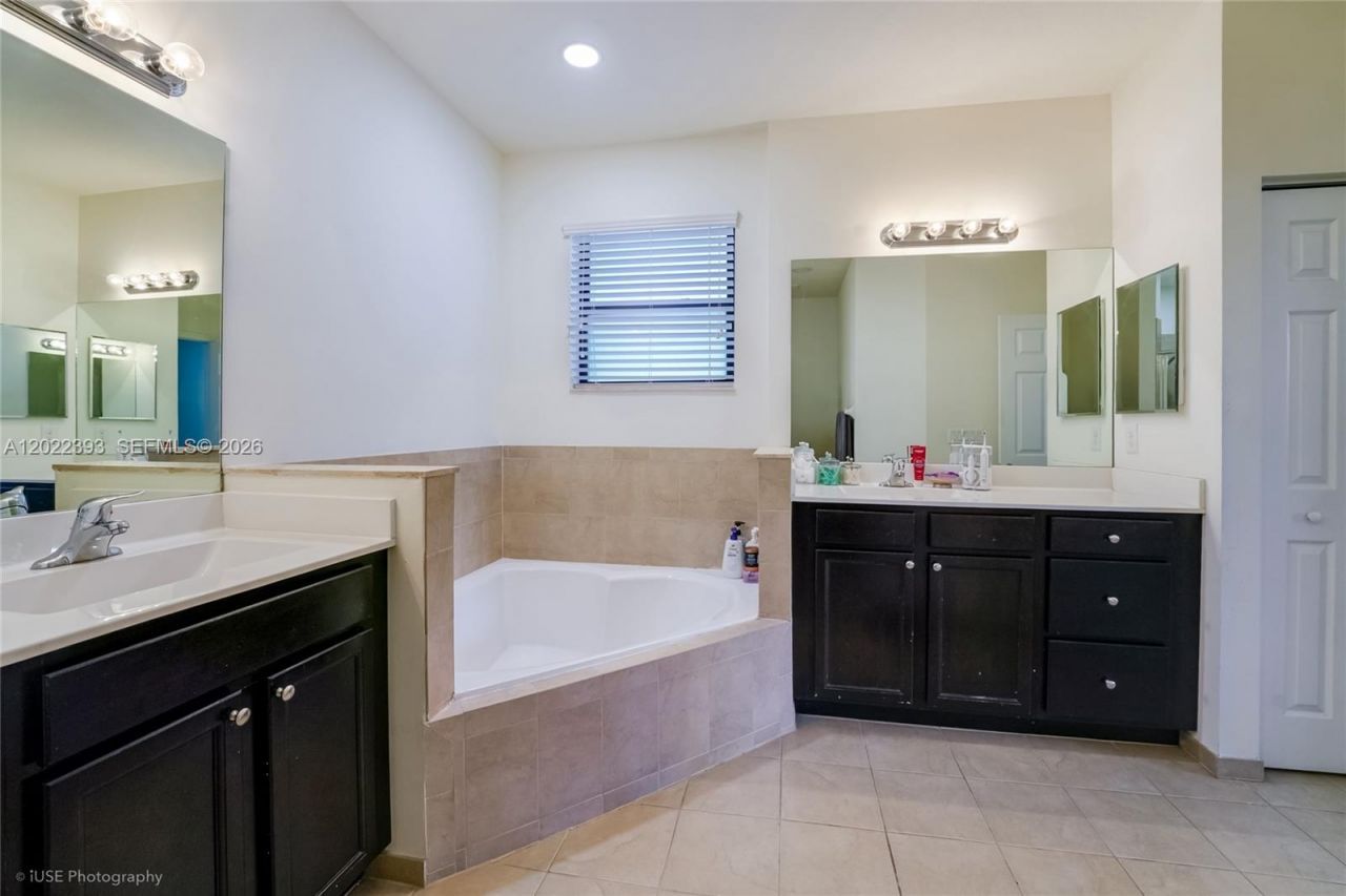 589 SE 34th Ter, Homestead, FL 33033 Photo