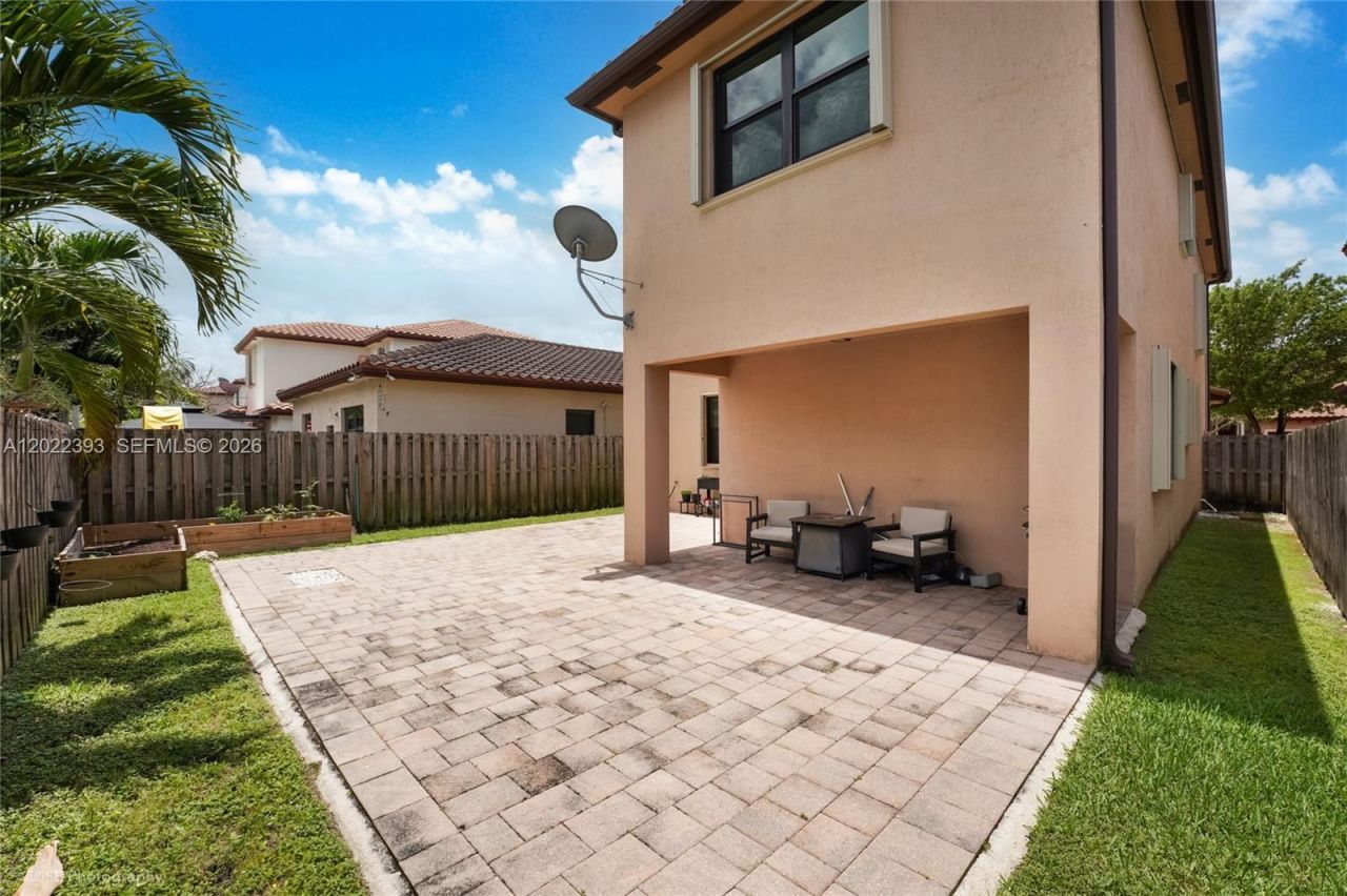 589 SE 34th Ter, Homestead, FL 33033 Photo