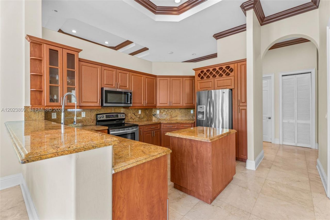 2665 NW 100th Ave , Doral, FL 33172 Photo