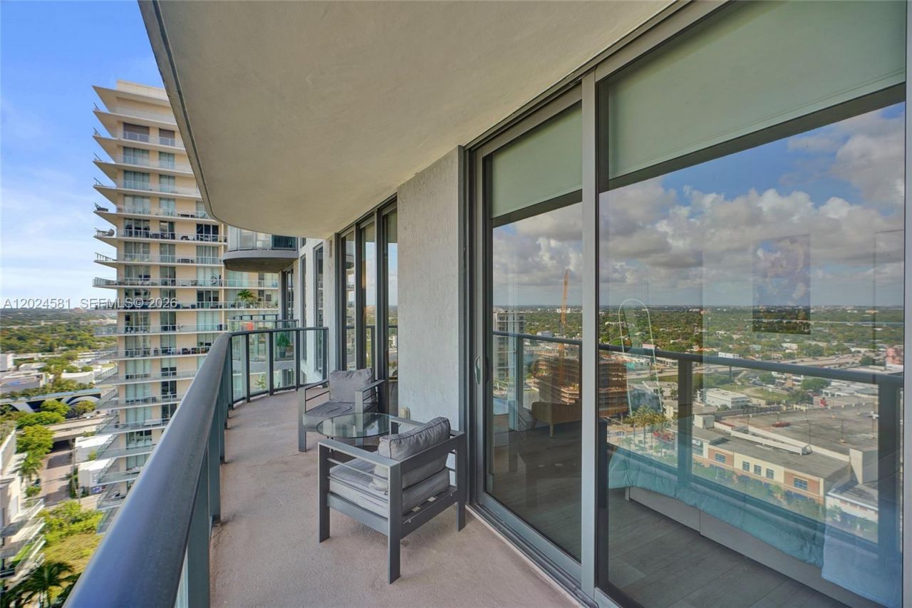121 NE 34th St , Unit 2310, Miami, FL 33137 Photo