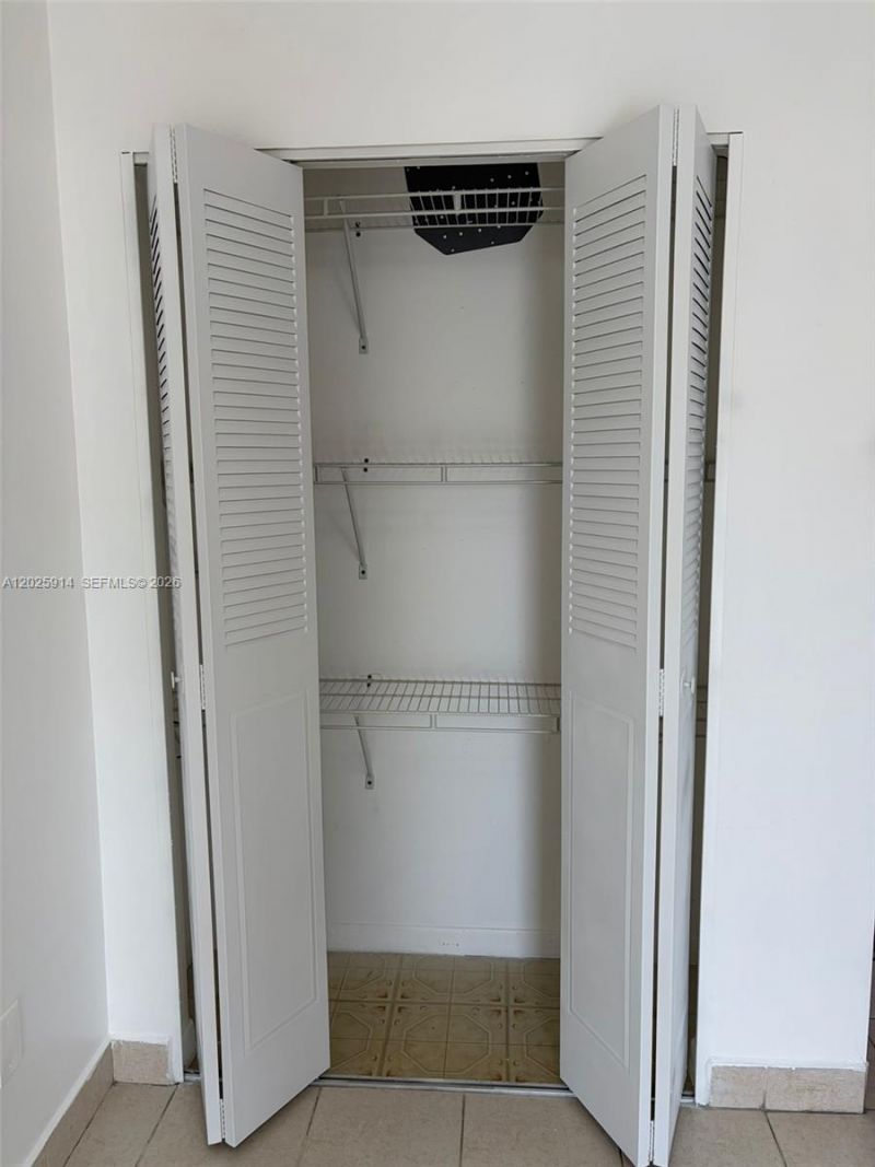 6820 W Flagler St, Unit 212, Miami, FL 33144 Photo