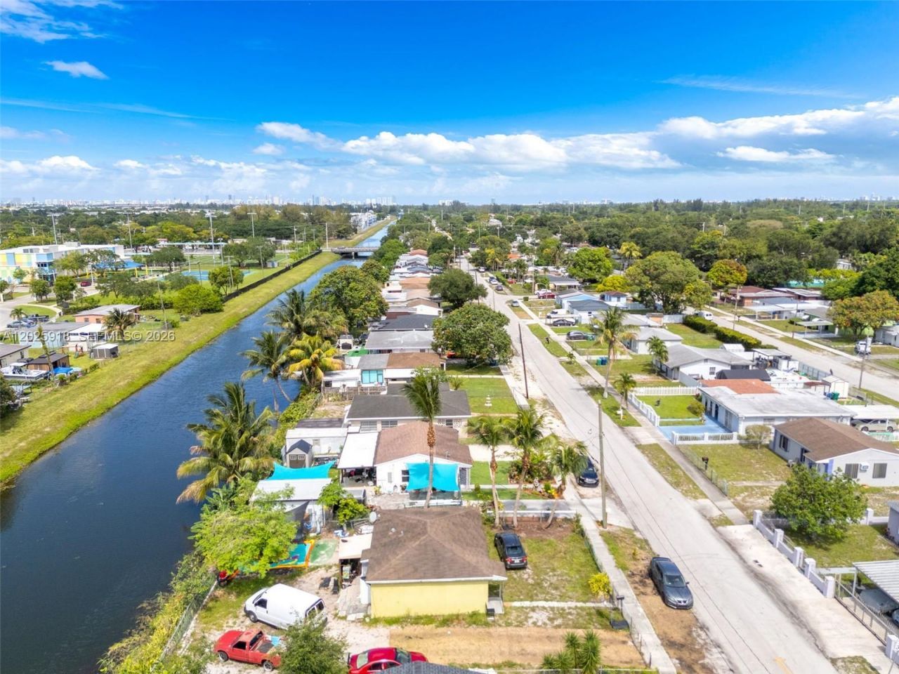 2365 NW 155th St , Miami Gardens, FL 33054 Photo