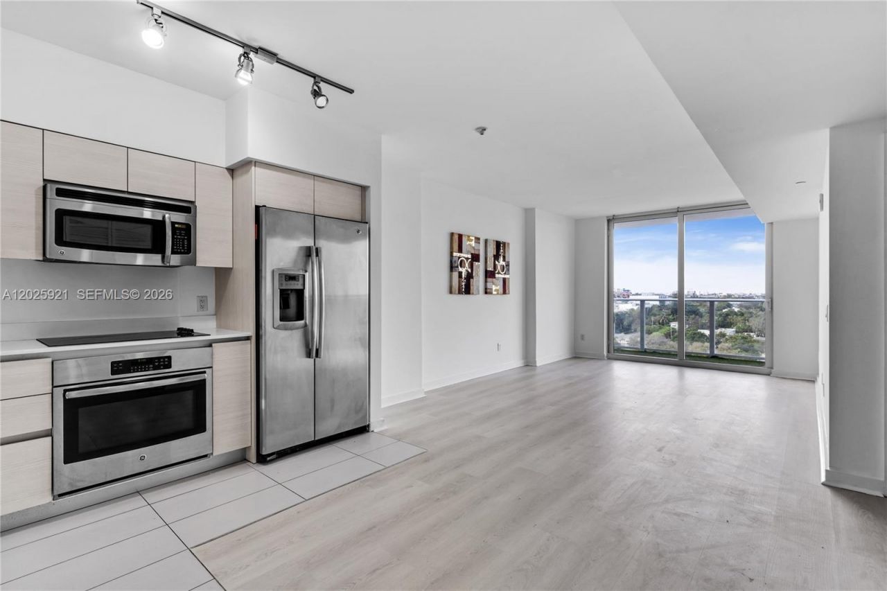 4250 Biscayne Blvd , Unit 914, Miami, FL 33137 Photo