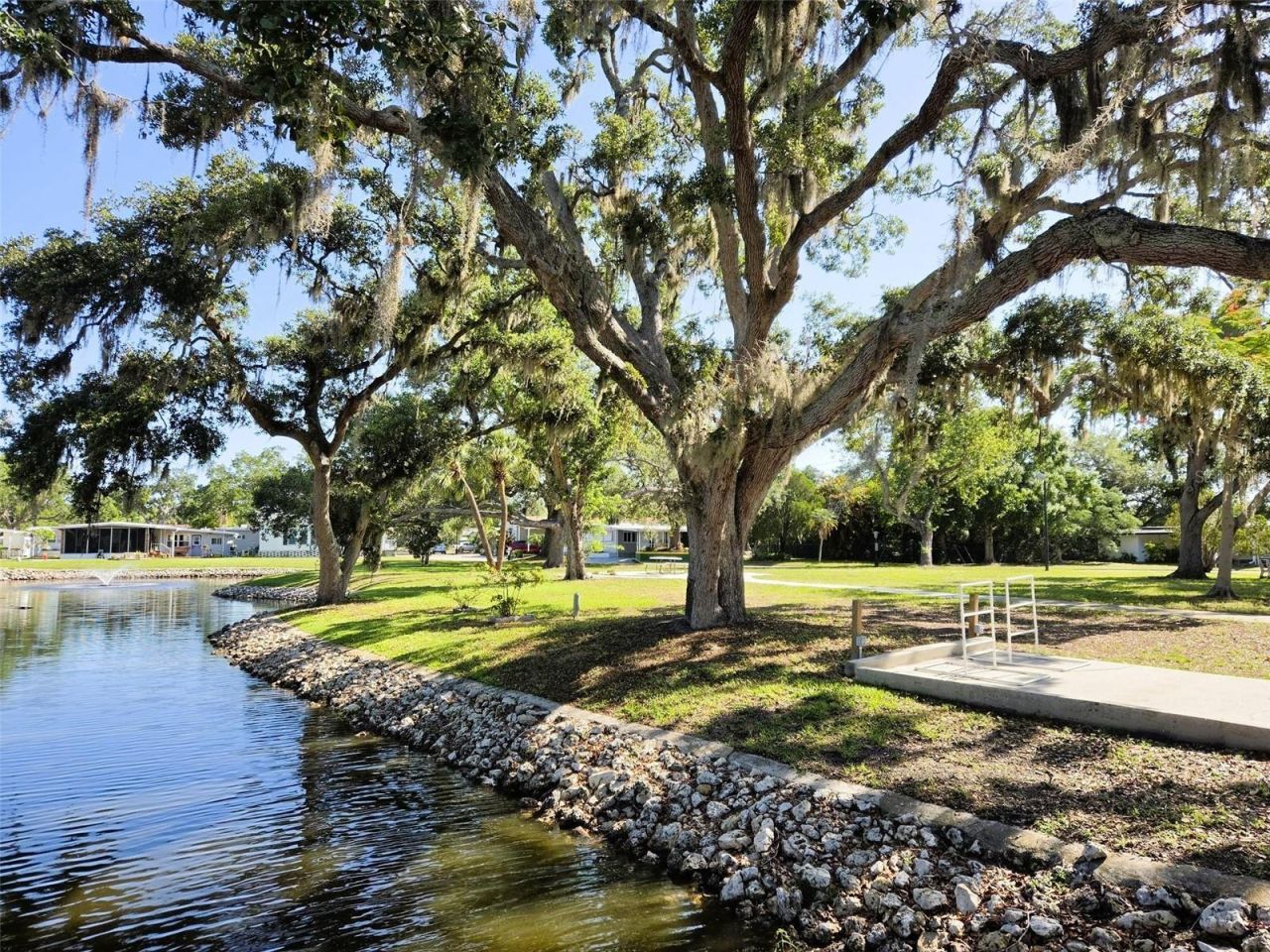 3227 Bayberry Terrace, Sarasota, FL 34237 Photo