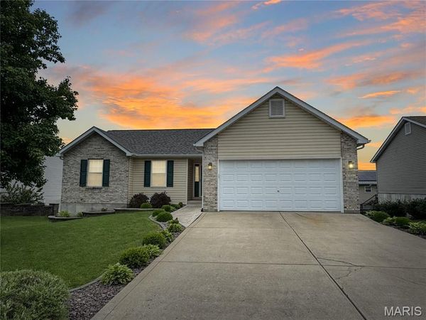 107 Shawn Patrick Drive , Marthasville, MO 63357