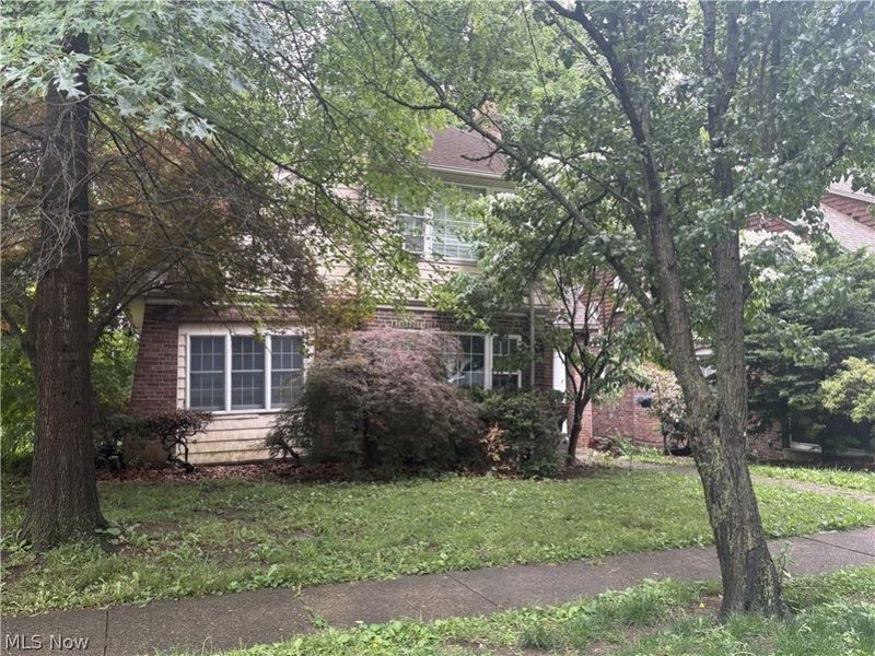 748 Convers Avenue , Zanesville, OH 43701 Photo 2