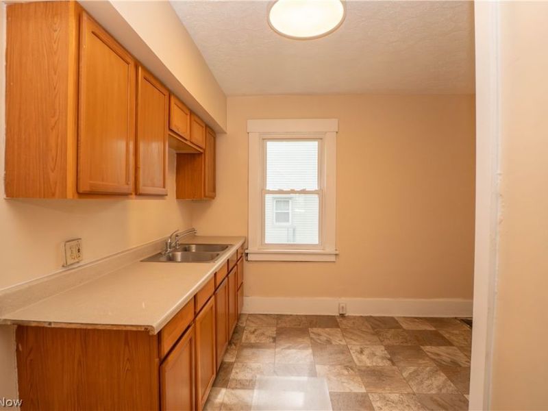 246-248 Park Avenue SW, Canton, OH 44706 Photo 10