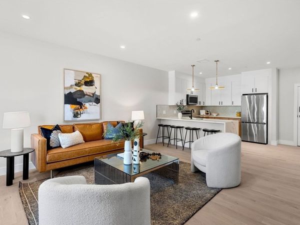27 Guild Street, Unit 301, Boston, MA 02119