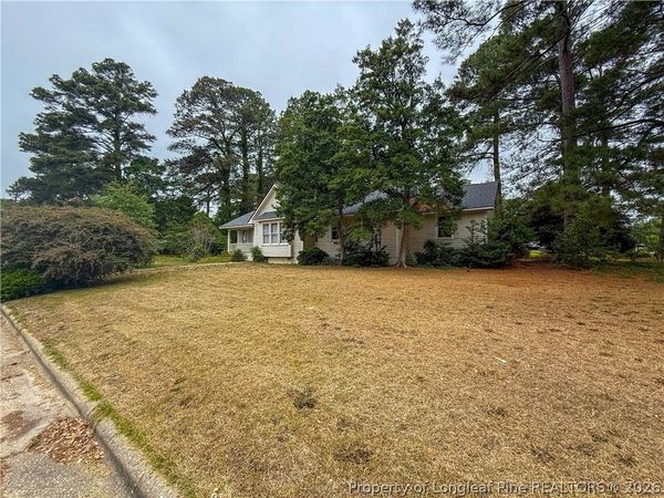 808 Rutledge Drive, Fayetteville, NC 28311