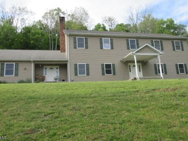 28 Beaver Run Rd, Lafayette, NJ 07848