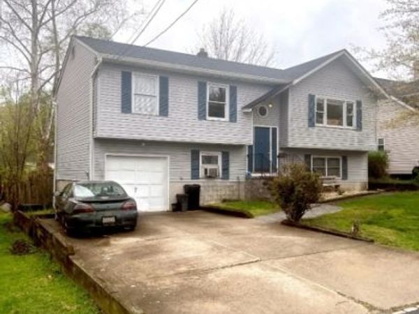 93 Hiawatha Blvd, Parsippany-Troy Hills, NJ 07034