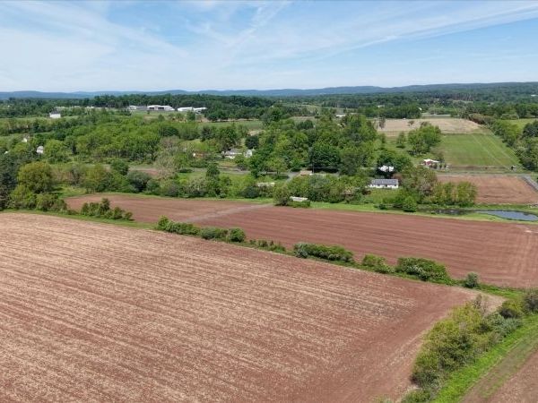 441 Pittstown Rd, Franklin, NJ 08867