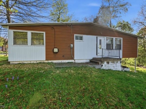 101 Gates Ave, Long Hill, NJ 07933