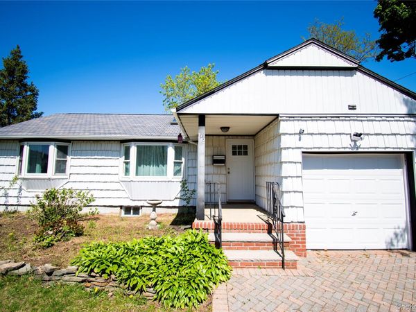 650 Bryant Street , East Meadow, NY 11554