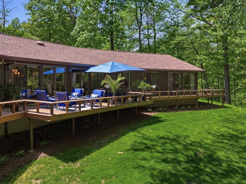 1833 E Hanley Road , Lucas, OH 44843 Photo 6