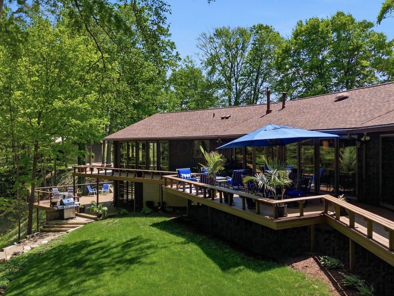 1833 E Hanley Road , Lucas, OH 44843 Photo 8