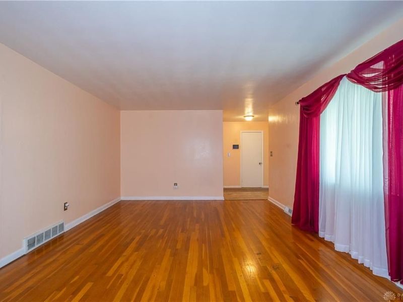 2534 Baywood Street, Dayton, OH 45406 Photo 4