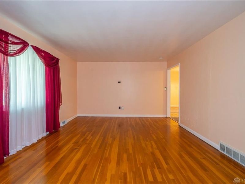 2534 Baywood Street, Dayton, OH 45406 Photo 7